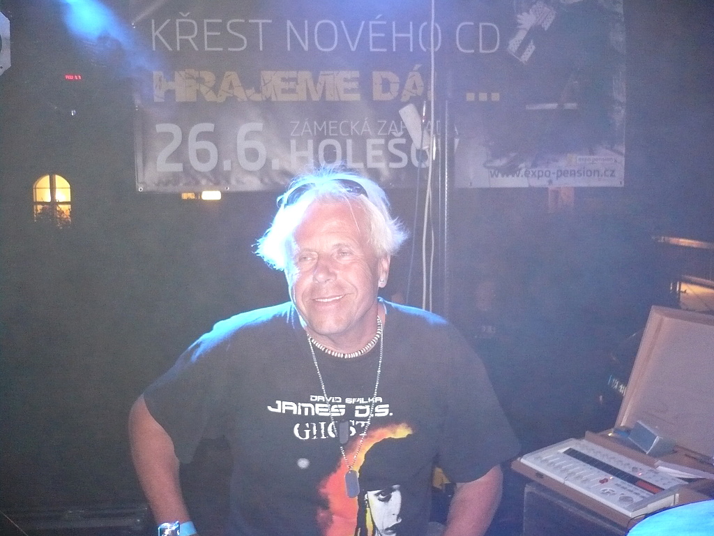P1340606